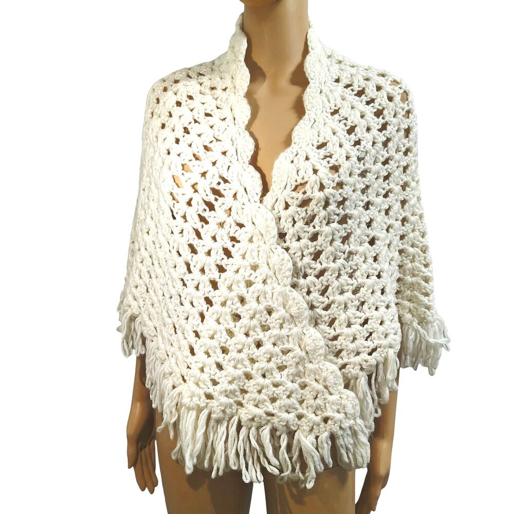 70s Cream Handmade Knit Acrylic Open-Knit Crochet Capelet Shawl Fringe Border OS